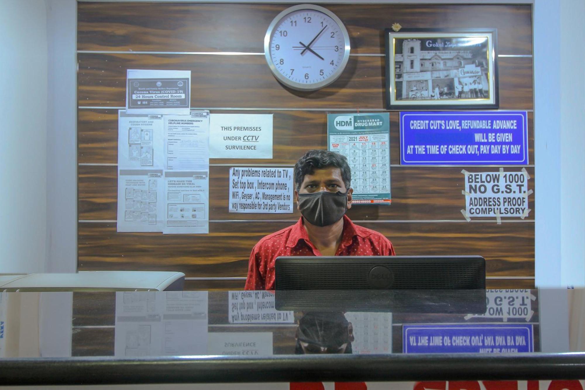 Spot On 81775 Mohit Gokul Lodge New Luxury Room'S Near Secunderabad Railway Station Lālāguda Екстериор снимка