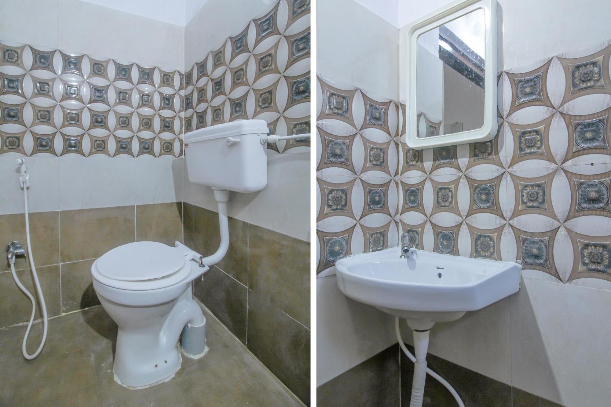 Spot On 81775 Mohit Gokul Lodge New Luxury Room'S Near Secunderabad Railway Station Lālāguda Екстериор снимка